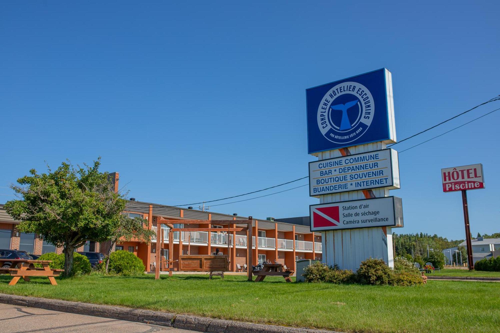 Complexe Hotelier Escoumins Les Escoumins Exterior photo